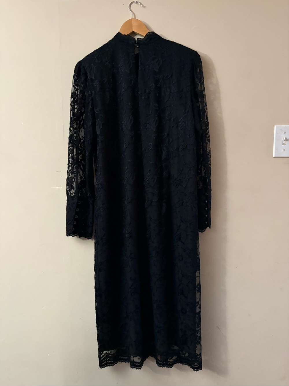 Vintage Mockneck Black Floral Lace Dress - Picture 8 of 9